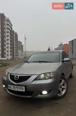 Седан Mazda 3 2005 в Днепре