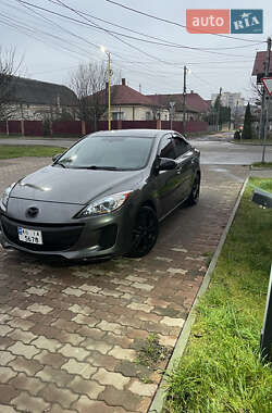 Седан Mazda 3 2012 в Ужгороде