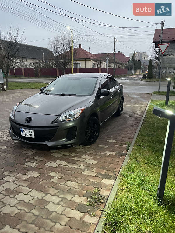Mazda 3 2012