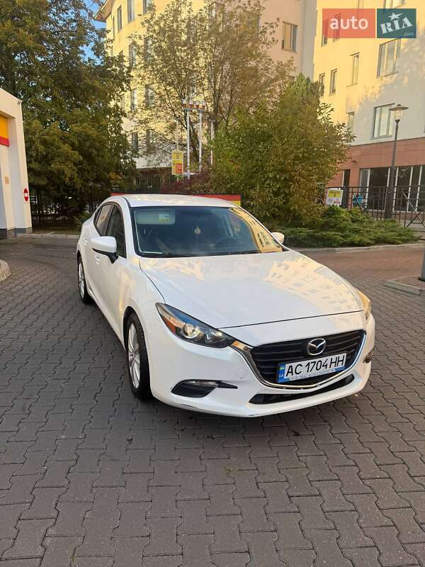 Седан Mazda 3 2017 в Луцьку фото 2 Седан Mazda 3 2017 в Луцьку