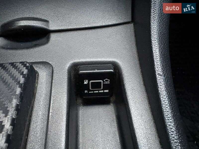 Седан Mazda 3 2005 в Николаеве