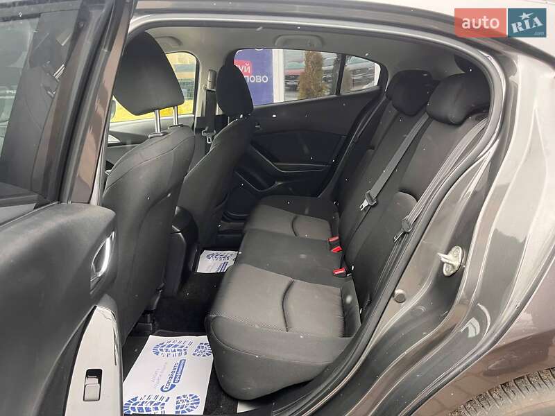 Хэтчбек Mazda 3 2018 в Львове фото 14 Хэтчбек Mazda 3 2018 в Львове