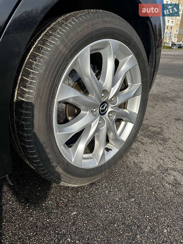 Хетчбек Mazda 3 2014 в Кропивницькому