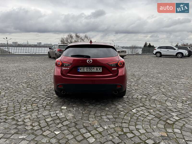Хэтчбек Mazda 3 2013 в Днепре