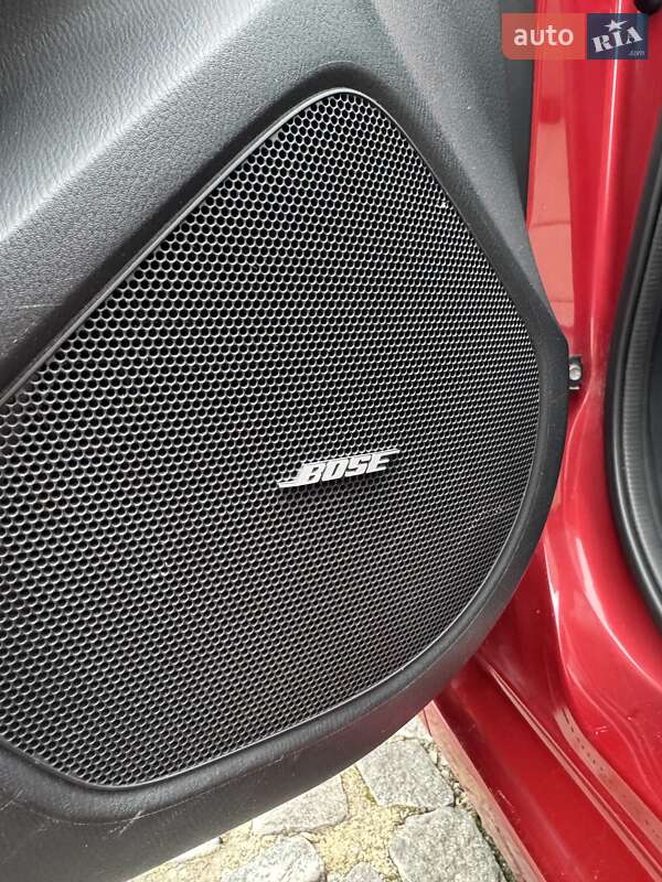 Хэтчбек Mazda 3 2013 в Днепре