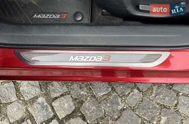 Хэтчбек Mazda 3 2013 в Днепре