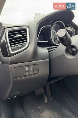 Хэтчбек Mazda 3 2013 в Днепре