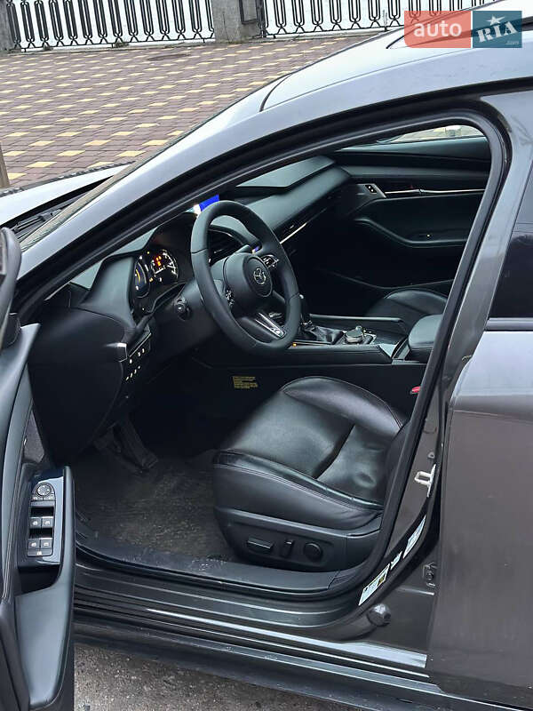 Седан Mazda 3 2020 в Киеве