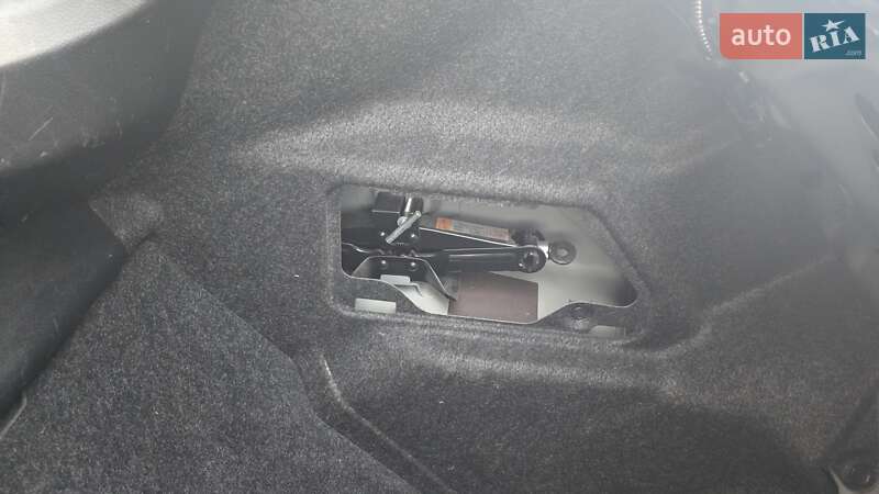 Седан Mazda 3 2012 в Львове фото 15 Седан Mazda 3 2012 в Львове