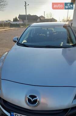 Хетчбек Mazda 3 2011 в Стрию