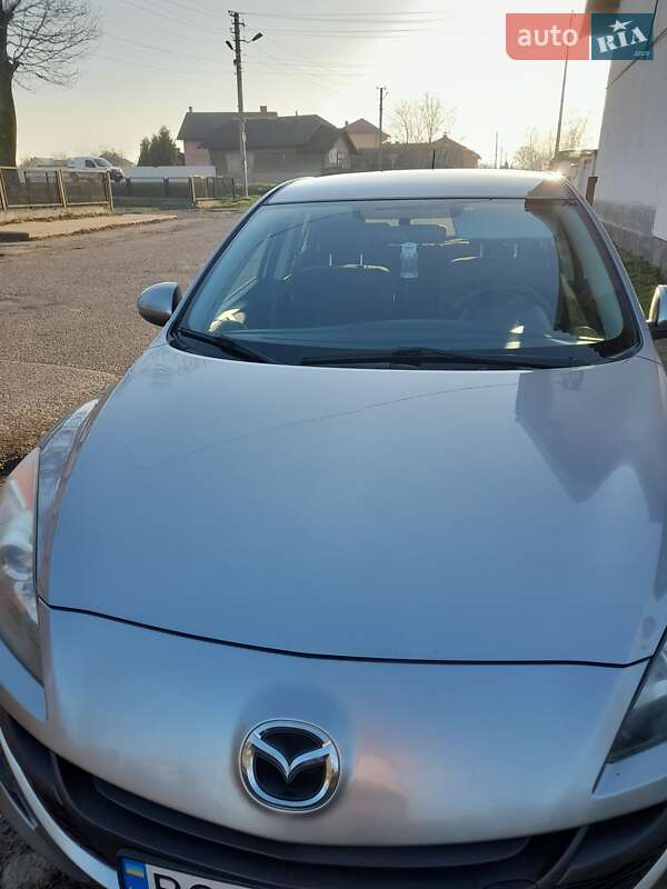 Mazda 3 2011
