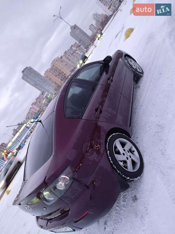 Седан Mazda 3 2007 в Киеве