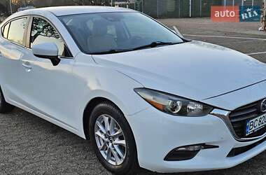 Седан Mazda 3 2017 в Львові