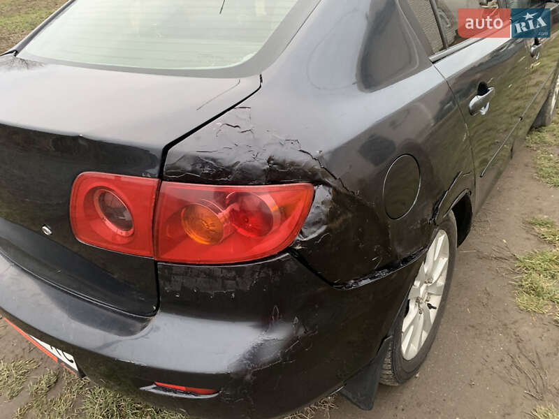 Седан Mazda 3 2004 в Виннице