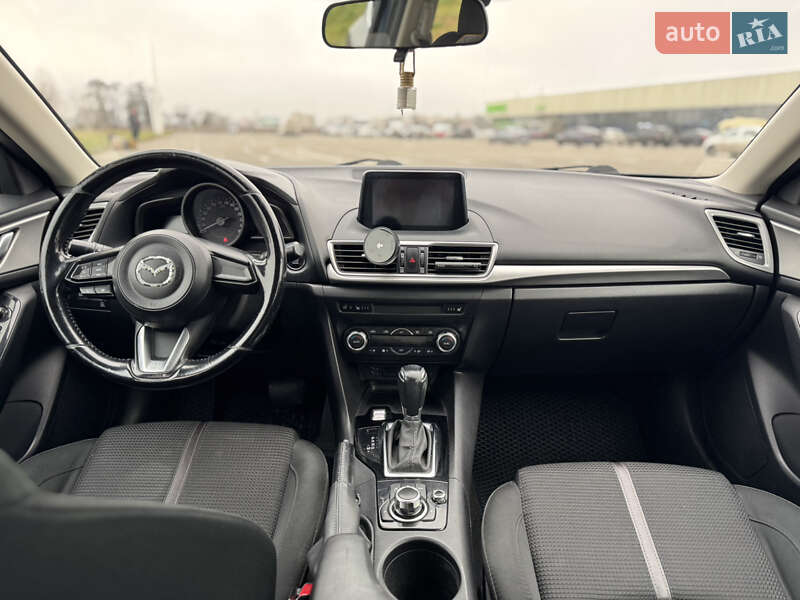 Хетчбек Mazda 3 2016 в Києві