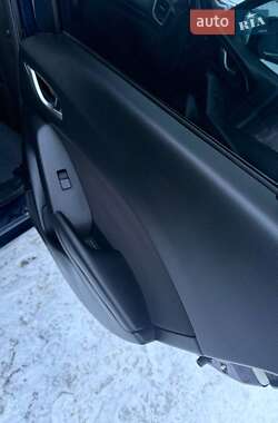 Седан Mazda 3 2016 в Кропивницком