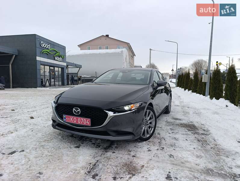 Седан Mazda 3 2022 в Киеве