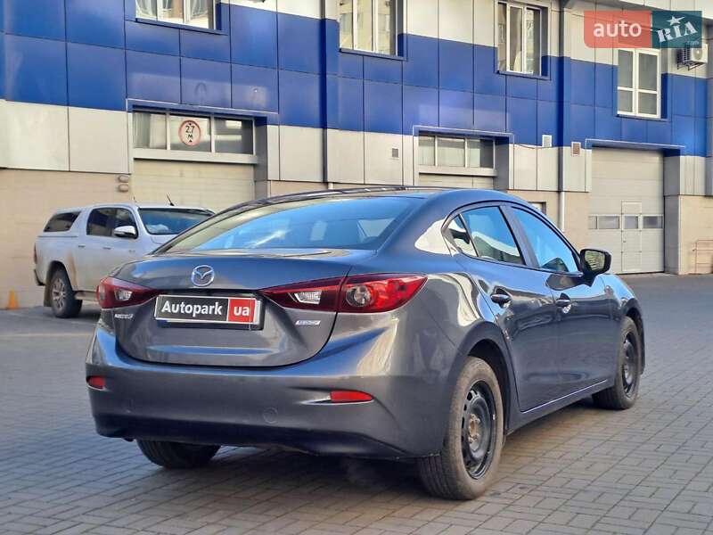 Седан Mazda 3 2018 в Одессе