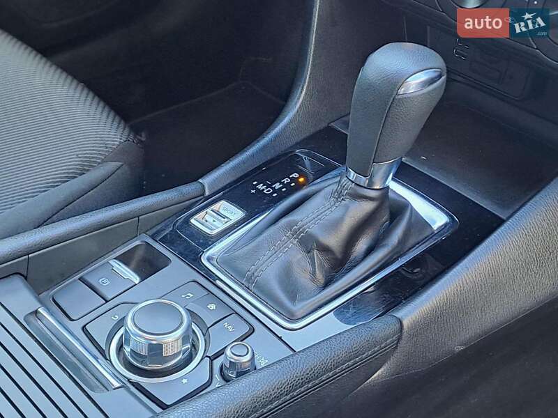 Седан Mazda 3 2018 в Одессе