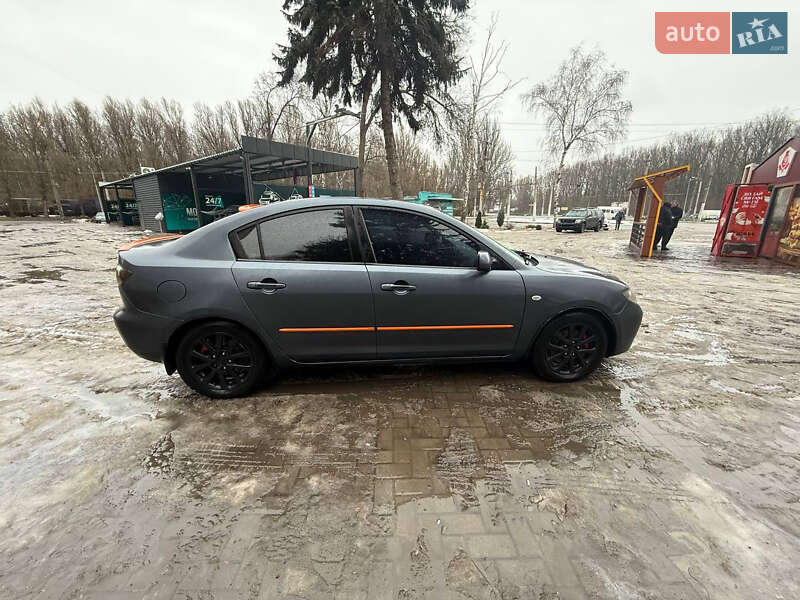 Седан Mazda 3 2006 в Запорожье