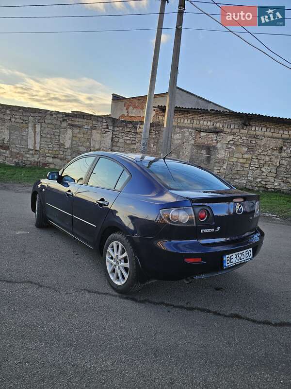 Седан Mazda 3 2008 в Николаеве