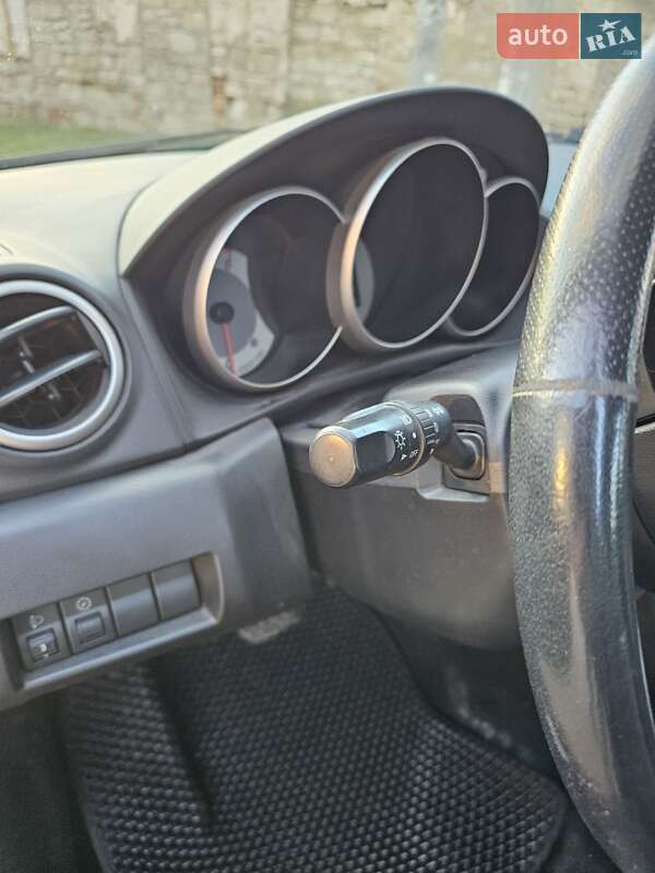 Седан Mazda 3 2008 в Николаеве