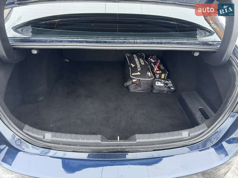 Седан Mazda 3 2020 в Днепре