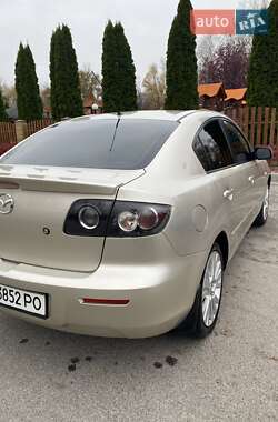 Седан Mazda 3 2006 в Днепре