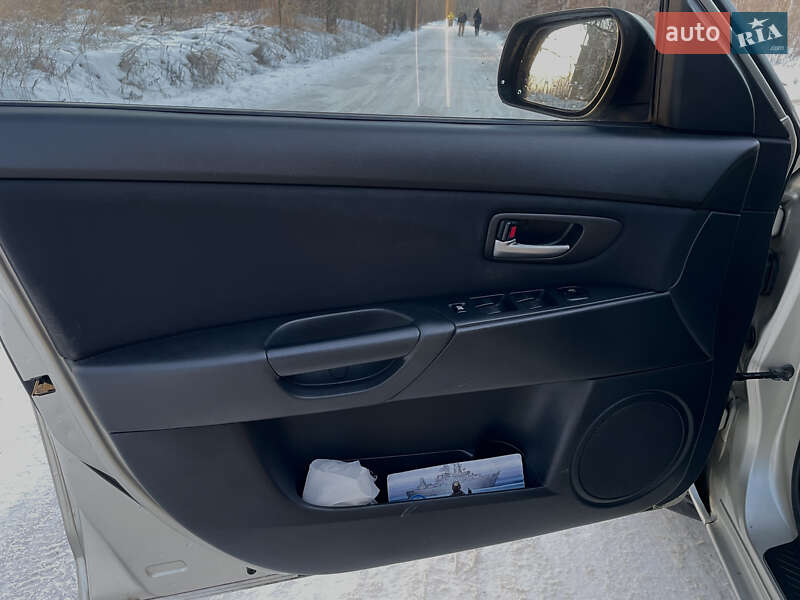 Хэтчбек Mazda 3 2006 в Киеве фото 25 Хэтчбек Mazda 3 2006 в Киеве