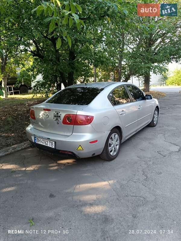 Седан Mazda 3 2004 в Харькове