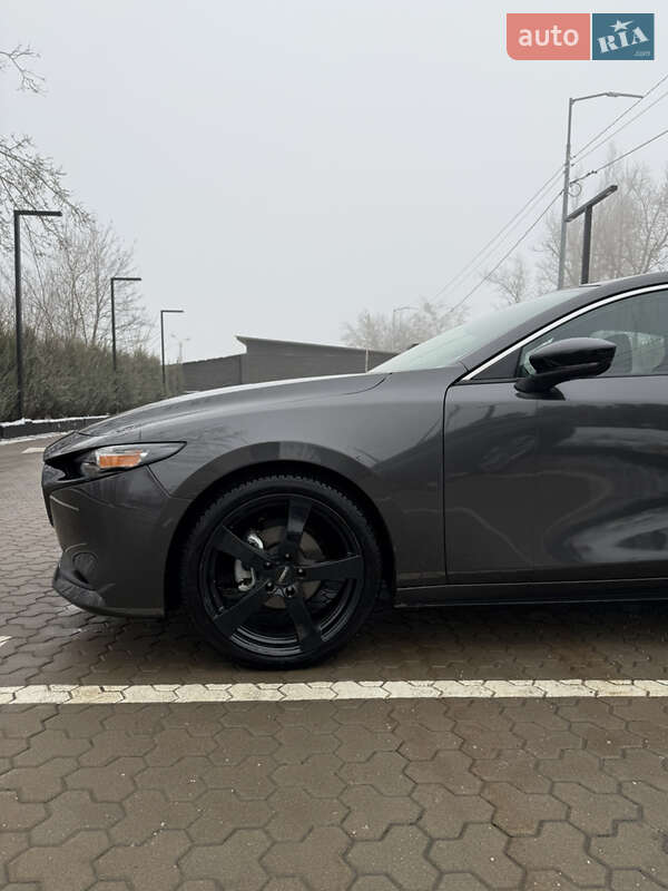 Седан Mazda 3 2021 в Києві