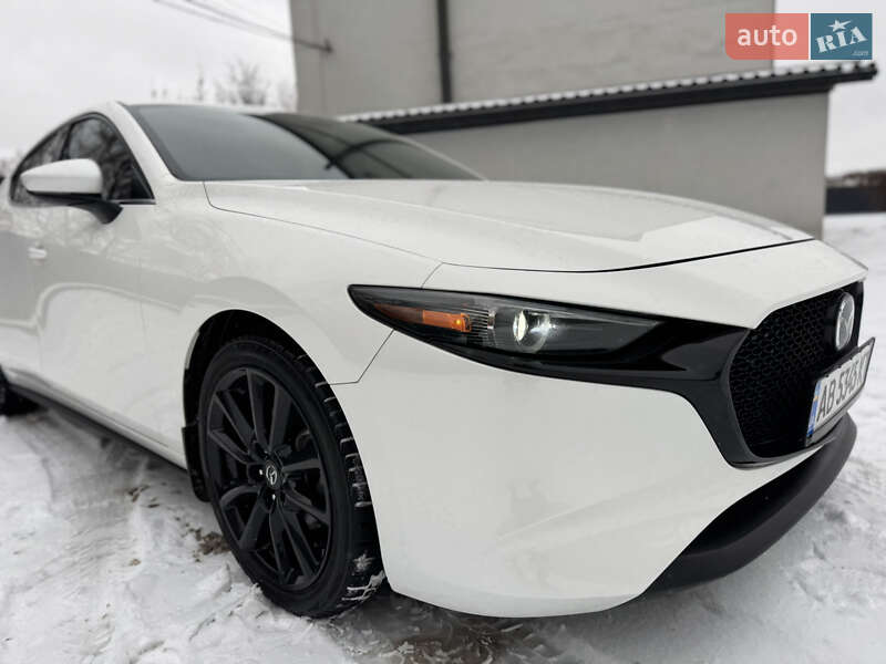 Хэтчбек Mazda 3 2021 в Виннице