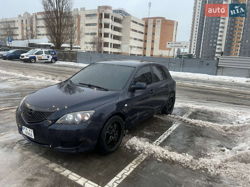 Хетчбек Mazda 3 2004 в Києві