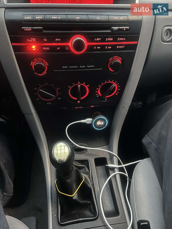 Хетчбек Mazda 3 2004 в Києві