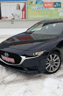 Седан Mazda 3 2021 в Крюковщине