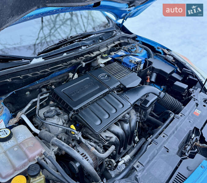 Хэтчбек Mazda 3 2010 в Киеве