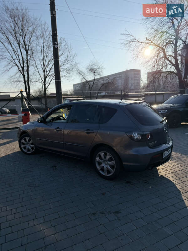 Хэтчбек Mazda 3 2007 в Житомире