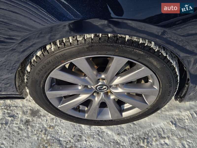 Седан Mazda 3 2019 в Киеве фото 20 Седан Mazda 3 2019 в Киеве