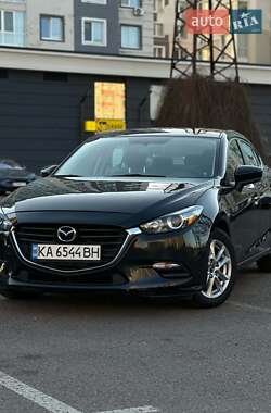 Седан Mazda 3 2017 в Львове