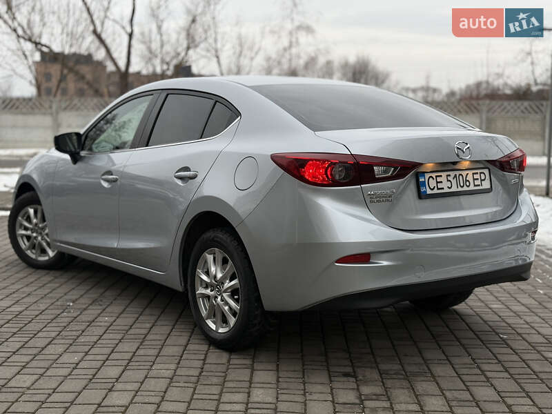 Седан Mazda 3 2018 в Івано-Франківську