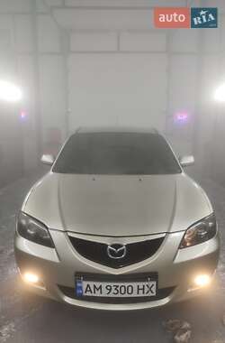 Седан Mazda 3 2005 в Чернігові