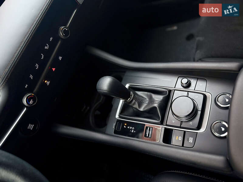 Седан Mazda 3 2020 в Черновцах