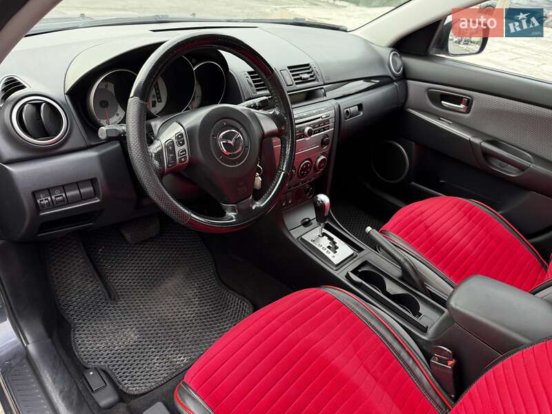 Хэтчбек Mazda 3 2007 в Одессе