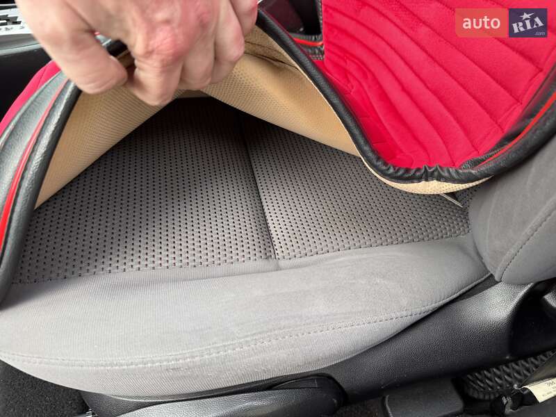 Хэтчбек Mazda 3 2007 в Одессе