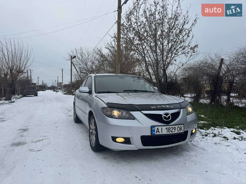 Седан Mazda 3 2006 в Запорожье