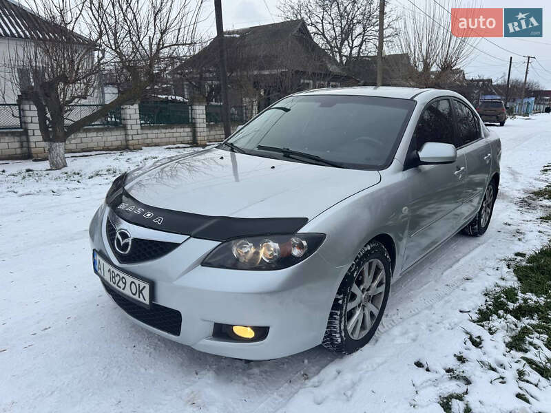 Седан Mazda 3 2006 в Запорожье