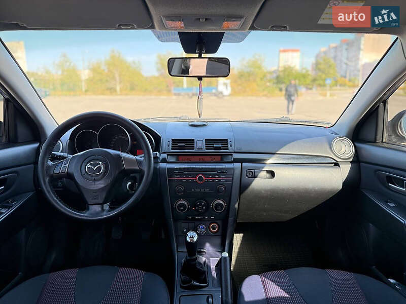 Хэтчбек Mazda 3 2006 в Запорожье