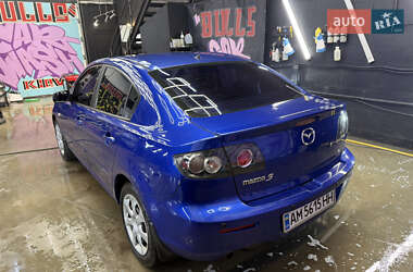 Седан Mazda 3 2006 в Киеве