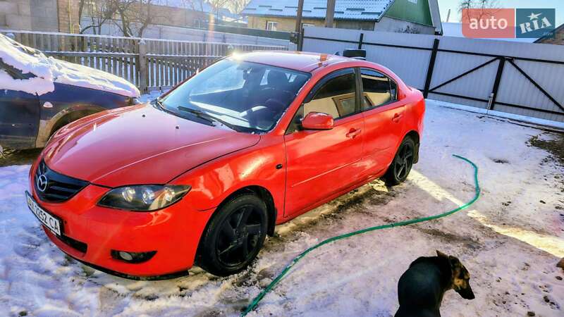 Седан Mazda 3 2004 в Кагарлыке