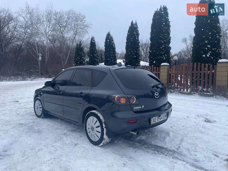 Хэтчбек Mazda 3 2006 в Днепре